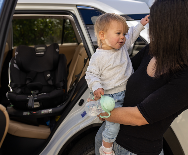 Choosing the Right Car Seat for Your Electric Vehicle: What You Need to Consider